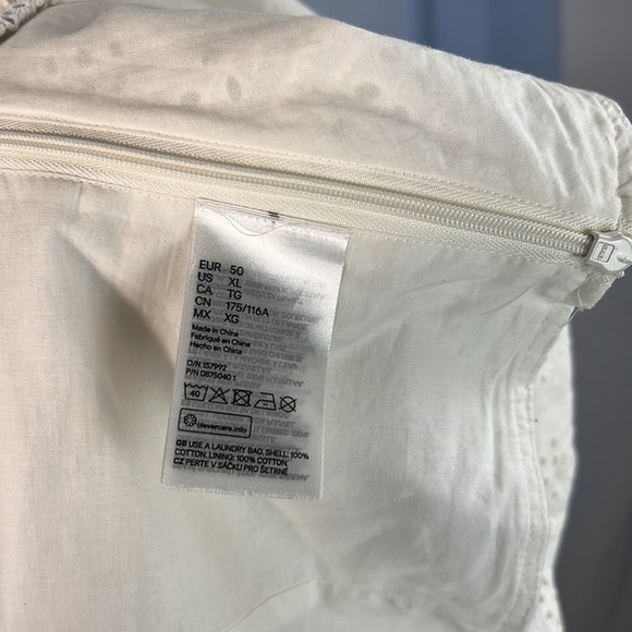 H&M white cotton crop top with eyelet puff sleeves XL - Picture 5 of 11